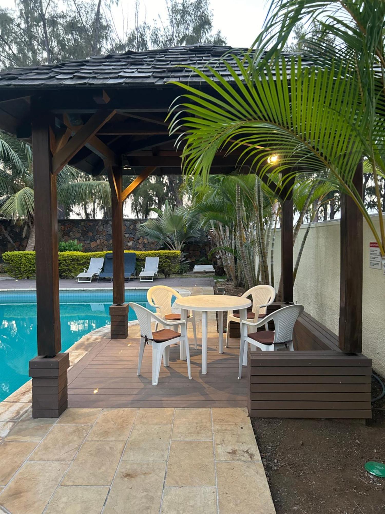 Anaya Residence Flic en Flac ภายนอก รูปภาพ
